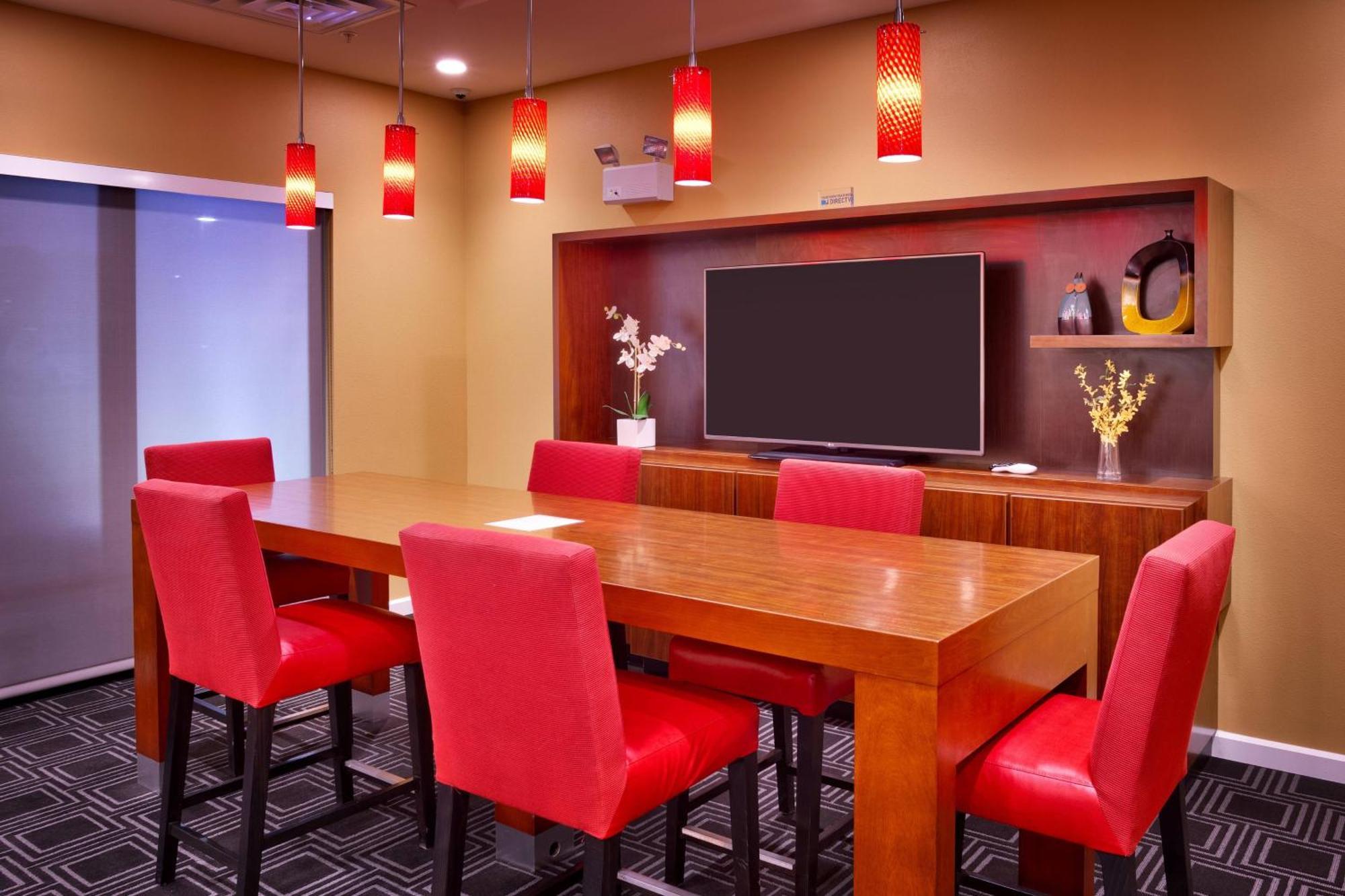Towneplace Suites By Marriott Missoula Extérieur photo